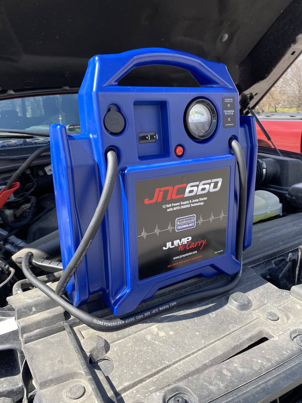 CLORE AUTOMOTIVE Jump-N-Carry JNC660 1700A 12V Jump Starter, Blue