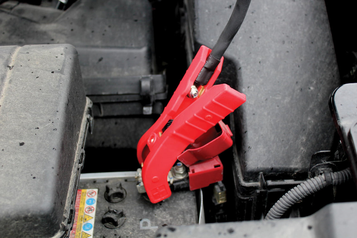 CLORE AUTOMOTIVE Jump-N-Carry JNC770R 1700A 12V Jump Starter